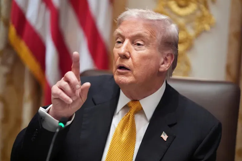 &Ocirc;ng Trump gia hạn lệnh ngừng bắn với Iran